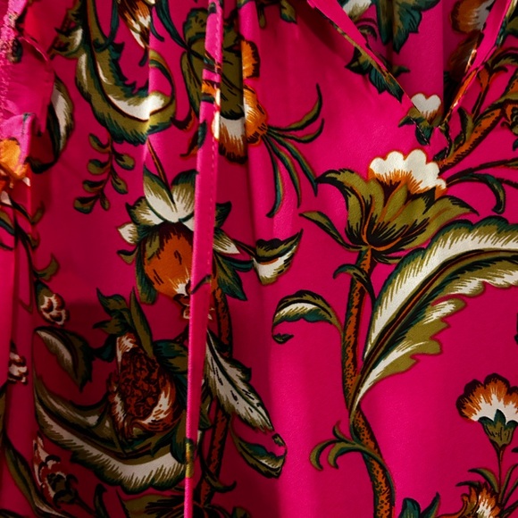Rachel Zoe, bright pink, floral loose, small - Picture 5 of 5